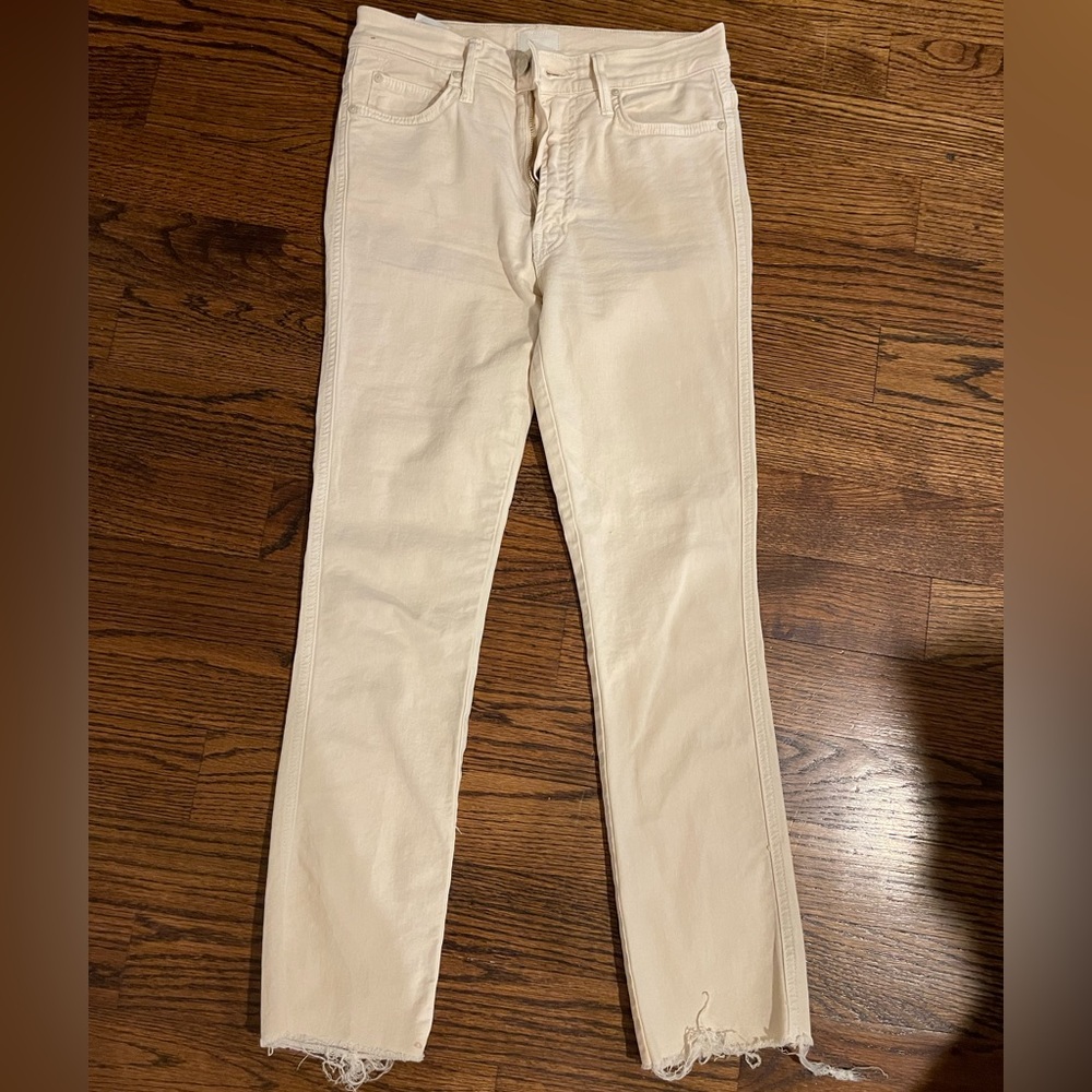 MOTHER High waisted rascal ankle fray